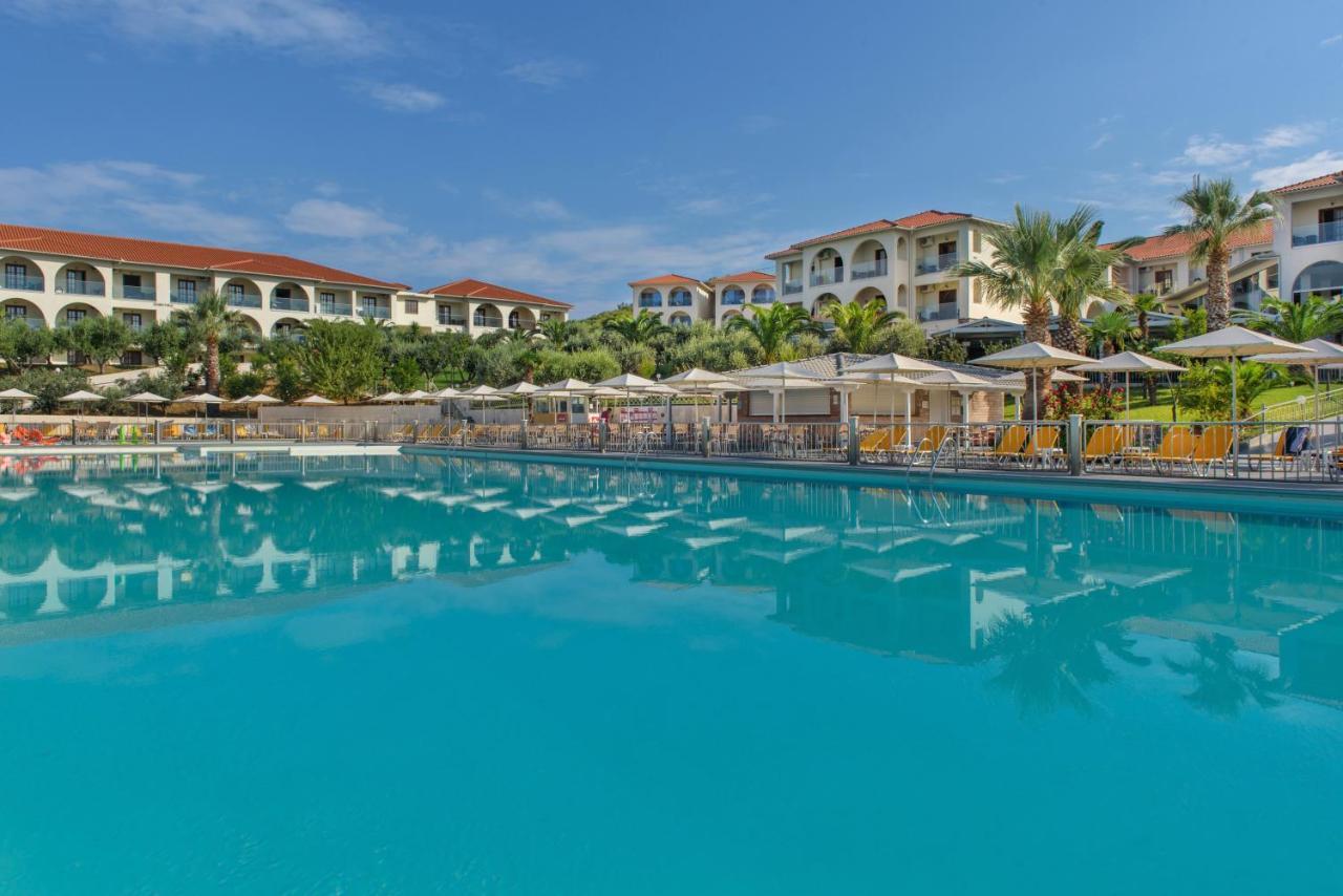 Akrathos Beach Hotel Ouranoupoli Bagian luar foto