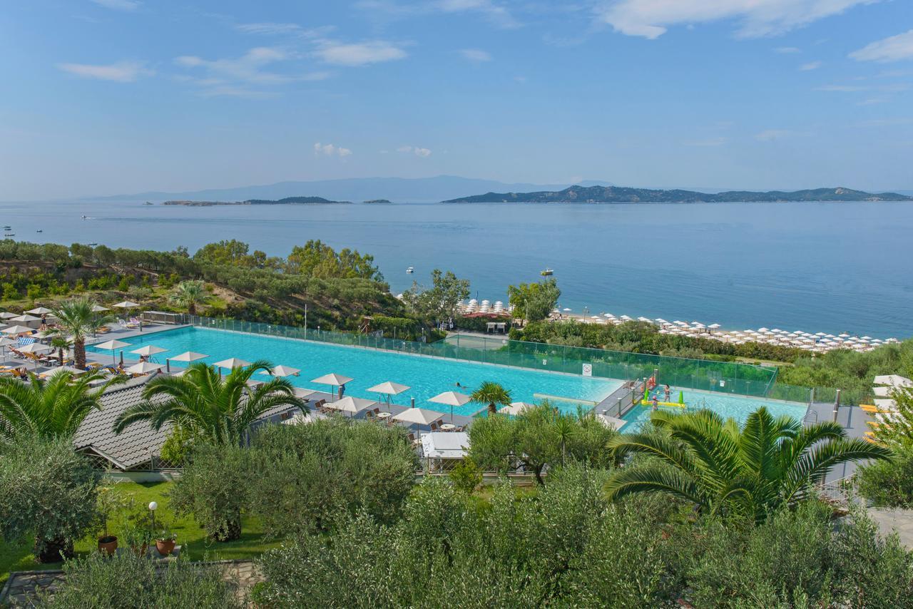 Akrathos Beach Hotel Ouranoupoli Bagian luar foto