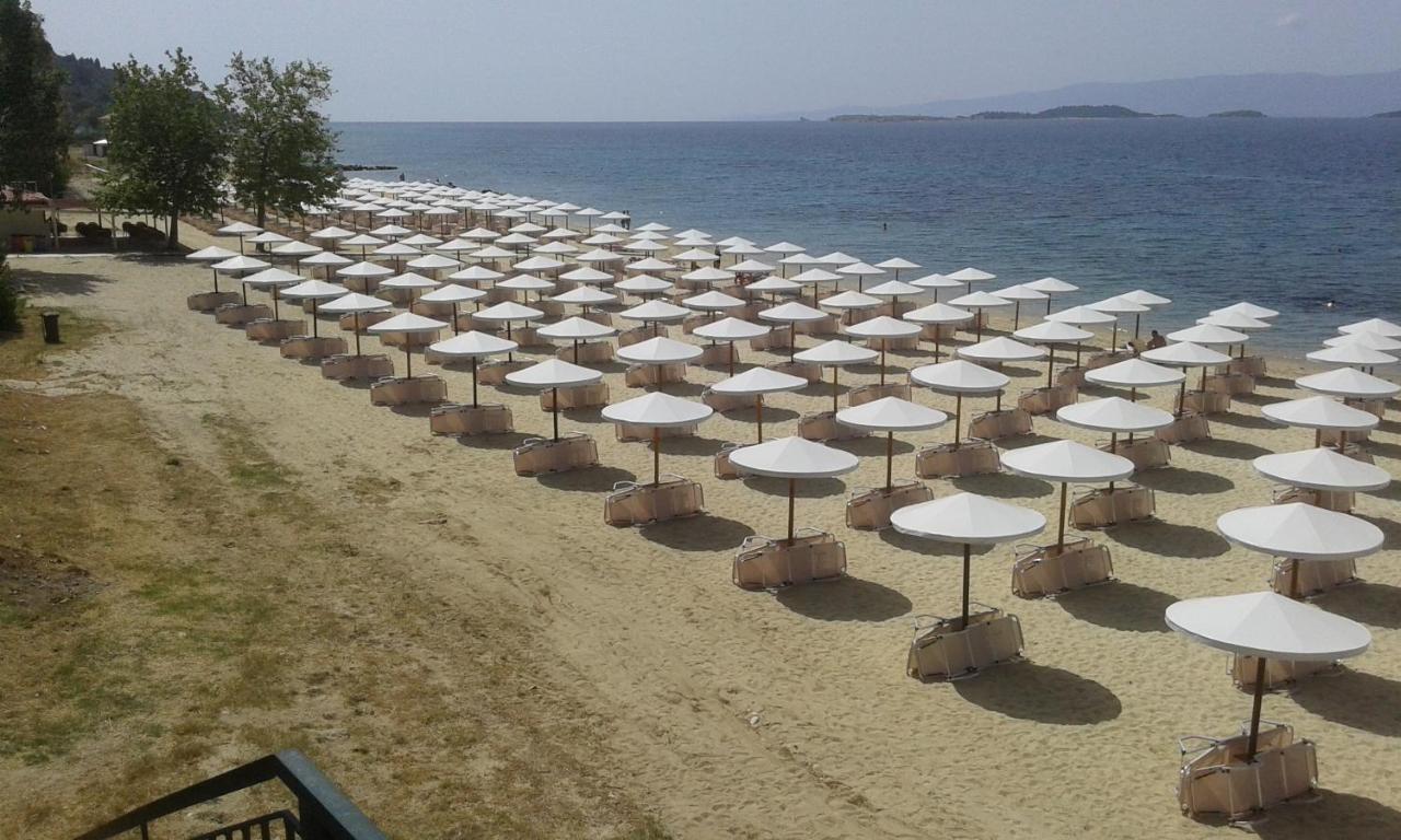 Akrathos Beach Hotel Ouranoupoli Bagian luar foto