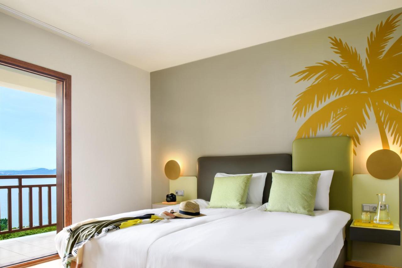 Akrathos Beach Hotel Ouranoupoli Bagian luar foto
