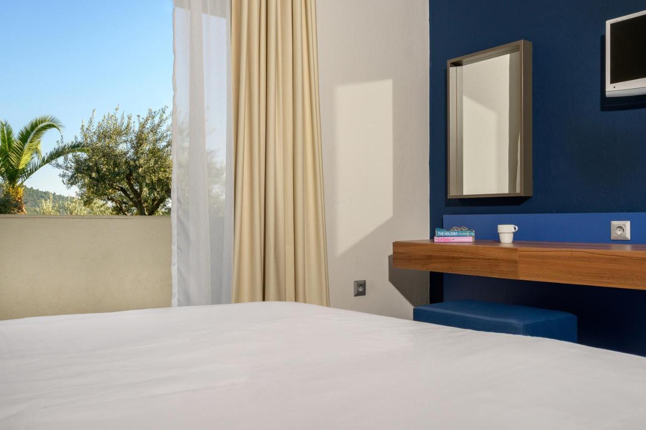 Akrathos Beach Hotel Ouranoupoli Bagian luar foto